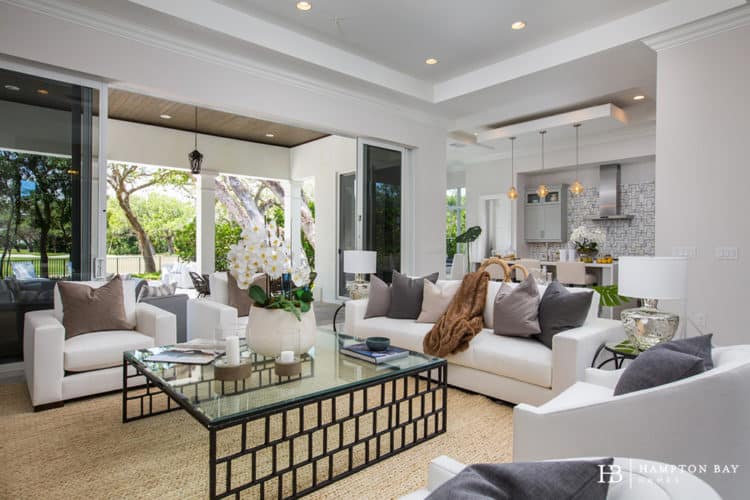 Casa Sull Albero Living Room | Hampton Bay Homes