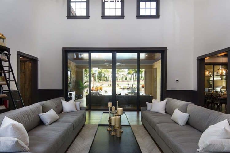 Casa Lilo Sitting Room | Hampton Bay Homes